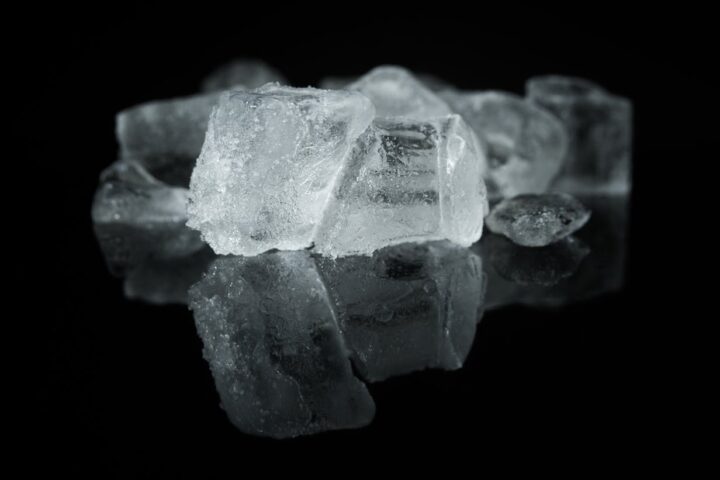 Adiabatische koeling is het duurzame antwoord op een oververhitte bedrijfshal